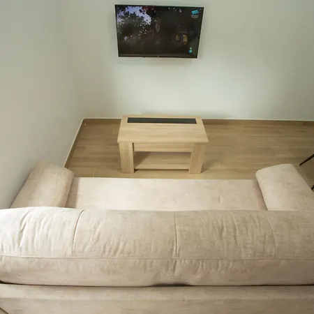 Ξενοδοχείο με διαμερίσματα Turisticos El Cholo