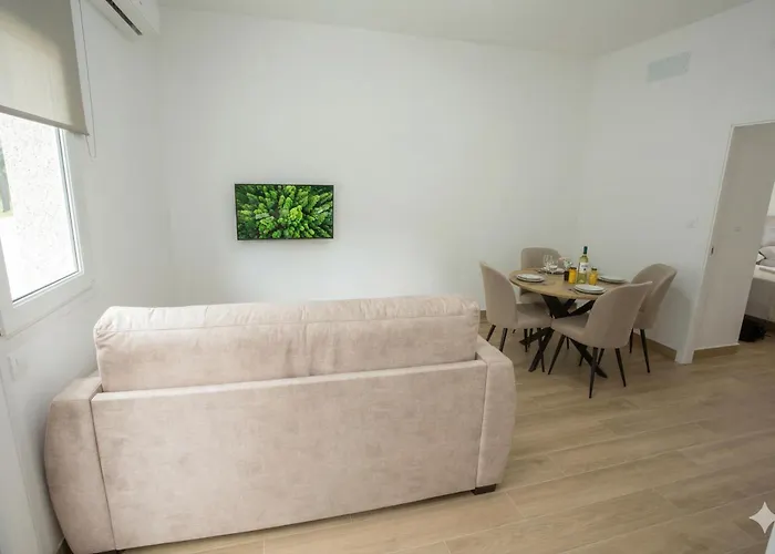 Apartmanhotel Turisticos El Cholo 3*