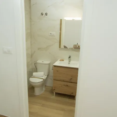 Turisticos El Cholo 3* フィニステレ