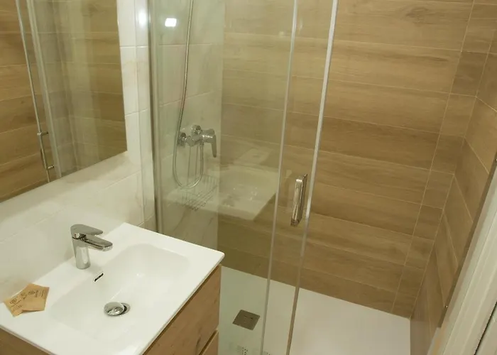 Turisticos El Cholo 3*